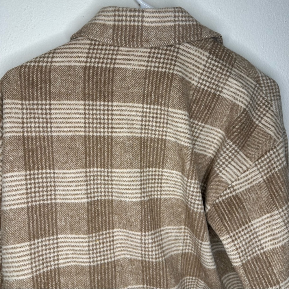 Style Rack Tan Teddy Button Jacket Size Small - Picture 5 of 8